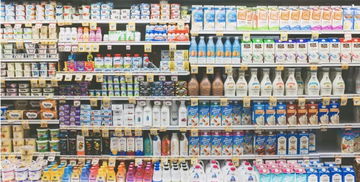 最新数据 植物奶行业迅速增长,乳制品行业销售下降